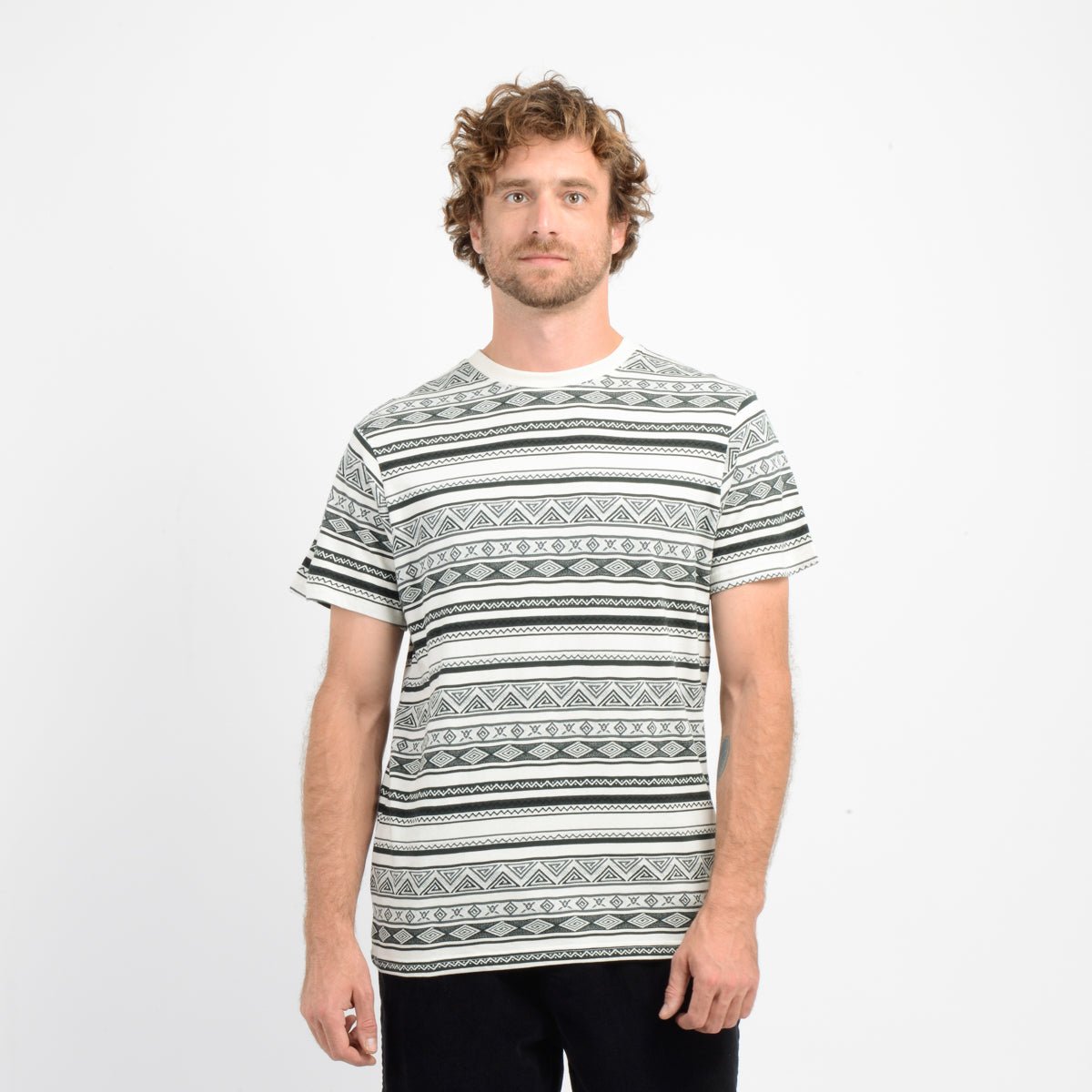 Polera Manga Corta Ikat Jacquard Oneill