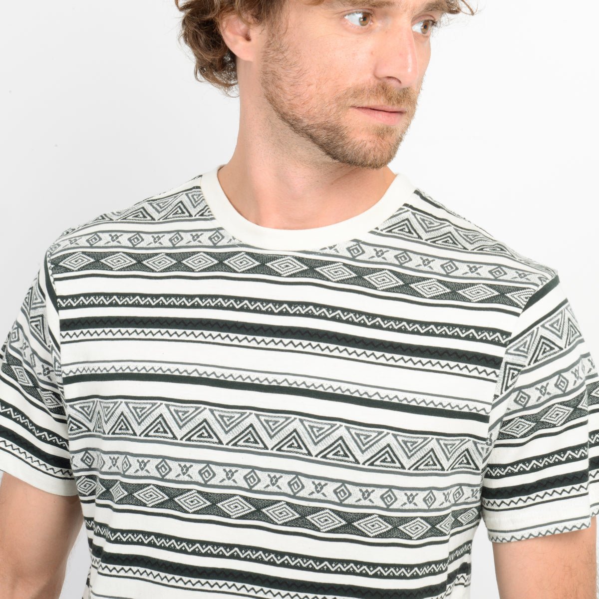 Polera Manga Corta Ikat Jacquard Oneill